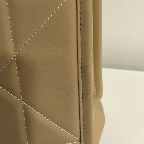 CD Dior Quilted Tote Bag - Picture 7 of 8